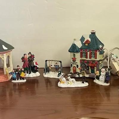 Holiday Time Gazebo Porcelain, Kmart Bayberry Village House, People Figures