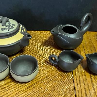 Yixing Style Small Teapot Blossom & Swan, Teacups 