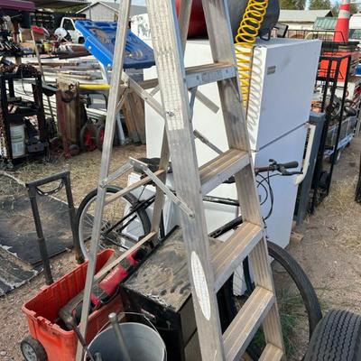 Sale Photo Thumbnail #442