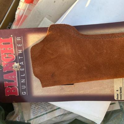 Sale Photo Thumbnail #834