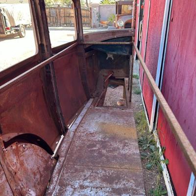 Sale Photo Thumbnail #4