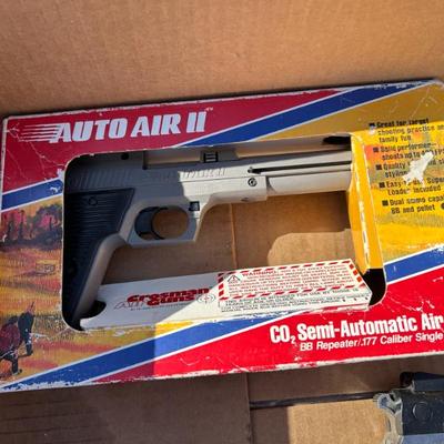 Sale Photo Thumbnail #584