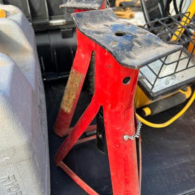 Sale Photo Thumbnail #559