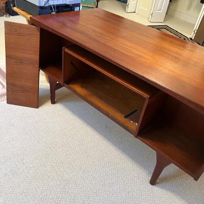 Sale Photo Thumbnail #25