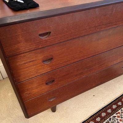 Sale Photo Thumbnail #301