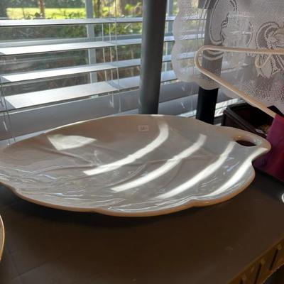 Sale Photo Thumbnail #344: Large Farberware leaf platter. $12