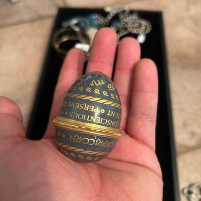 Sale Photo Thumbnail #244