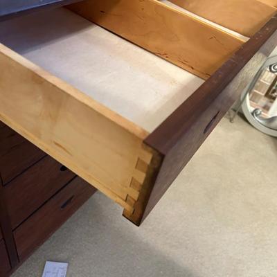 Sale Photo Thumbnail #303