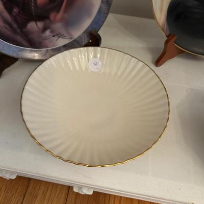 Sale Photo Thumbnail #157: Lenox. 