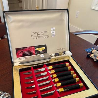 Sale Photo Thumbnail #170: Set of 6 Sheffield England 24k gold trimmed k-n-i-v-e-s- with original box. Likely never used. 