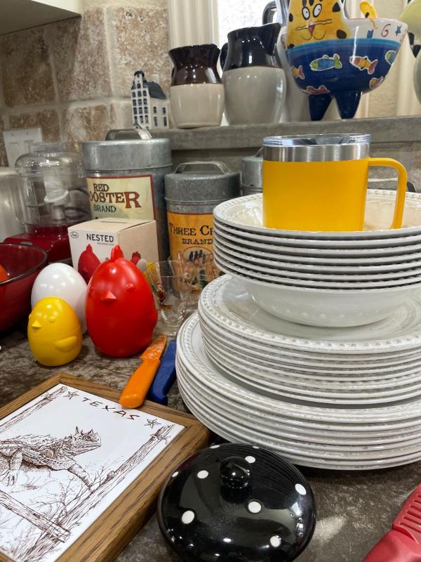 Sale Photo Thumbnail #28