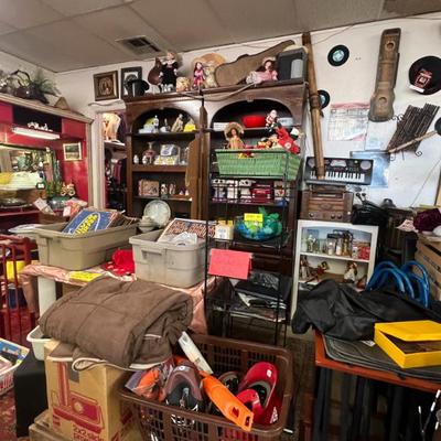 Sale Photo Thumbnail #40