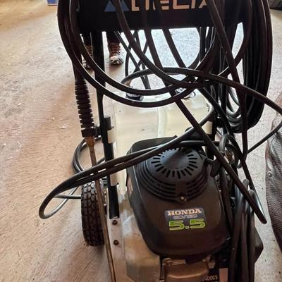 Sale Photo Thumbnail #152