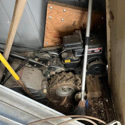 Sale Photo Thumbnail #195