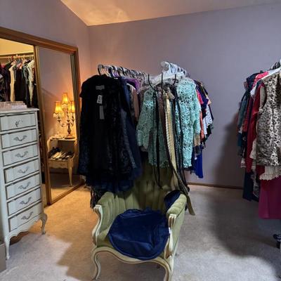 Sale Photo Thumbnail #62