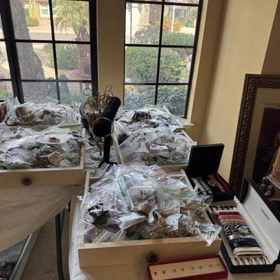 Sale Photo Thumbnail #91