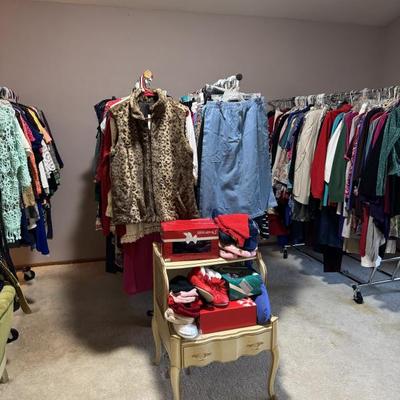 Sale Photo Thumbnail #63