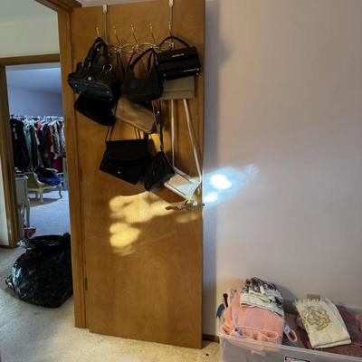 Sale Photo Thumbnail #49