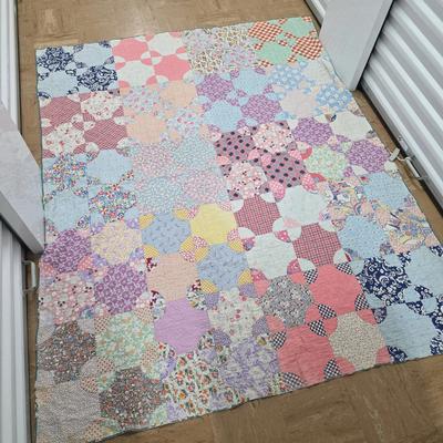 Handmade Patchwork Quilt with Soft Pastel Floral Backing