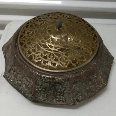 Barbour & Co. Silver Plate Centerpiece Bowl with Ornate Reticulated Lid