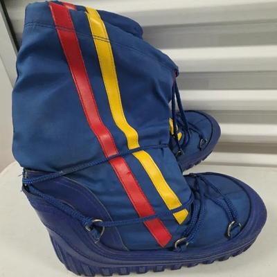Vintage Blue Moon Boots with Rainbow Stripes