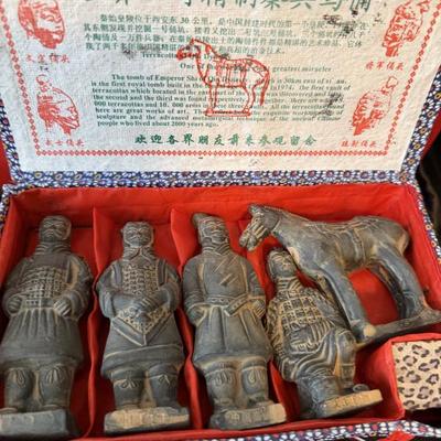 Sale Photo Thumbnail #192