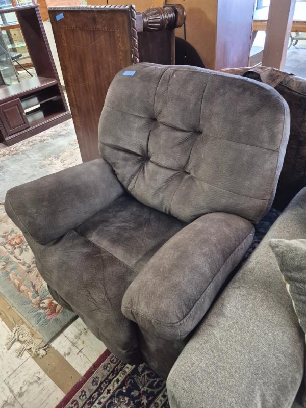 Sale Photo Thumbnail #7