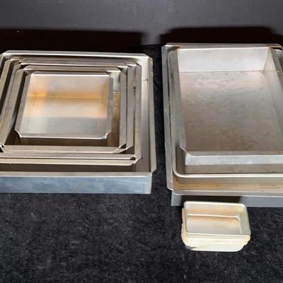 Square And Rectangular Baking Pans