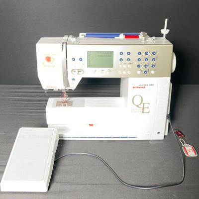 Bernina Aurora 4400 Quilters Edition