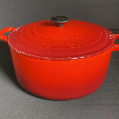 Le Creuset Cast Iron Pot 