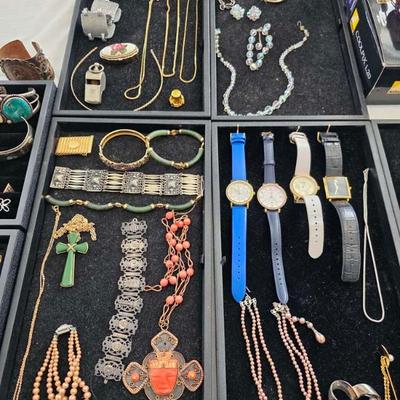 Sale Photo Thumbnail #8