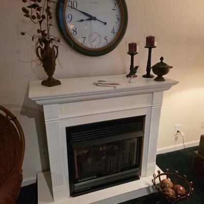 Sale Photo Thumbnail #40