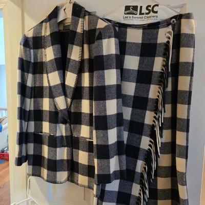 Sale Photo Thumbnail #53