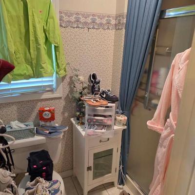 Sale Photo Thumbnail #67