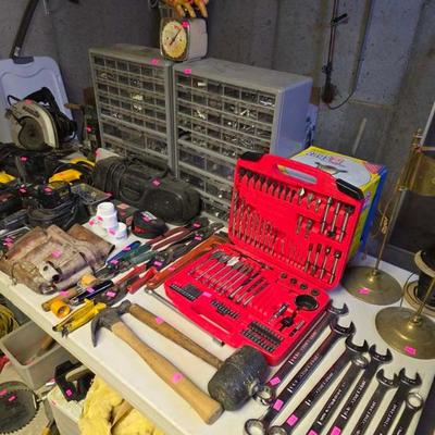 Sale Photo Thumbnail #199