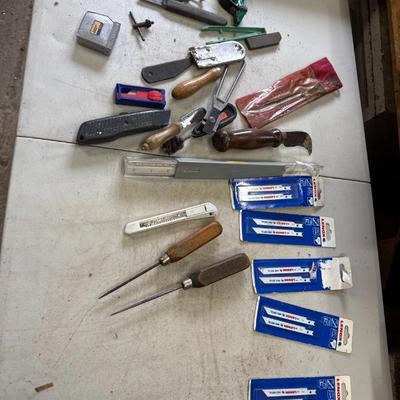 Sale Photo Thumbnail #710