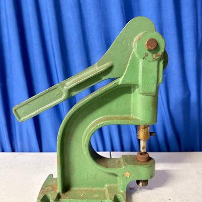 Sale Photo Thumbnail #476