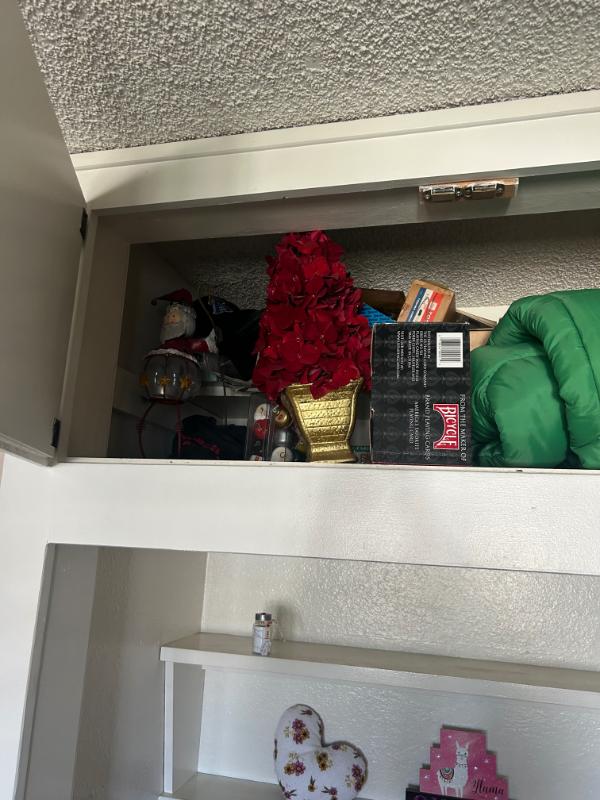 Sale Photo Thumbnail #106