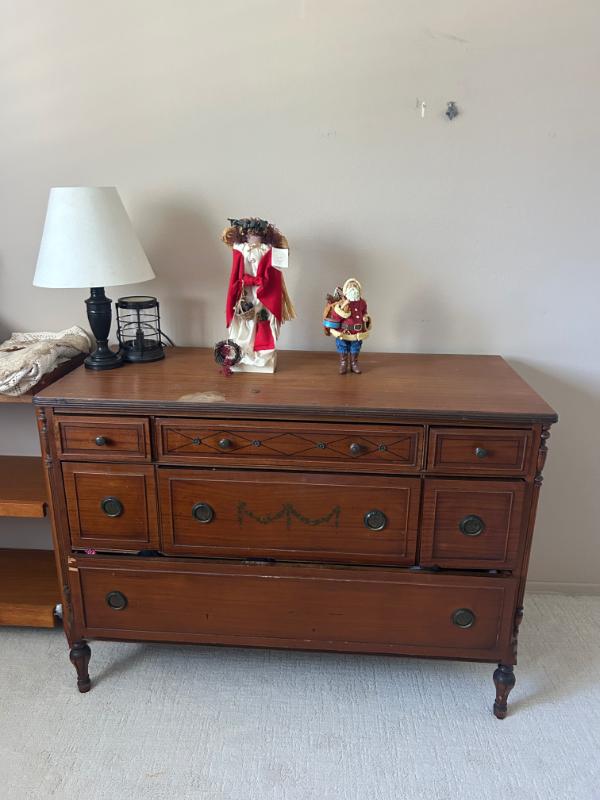 Sale Photo Thumbnail #101