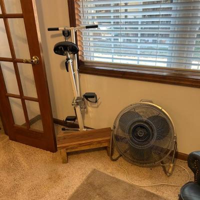 Sale Photo Thumbnail #70