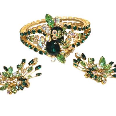 Sale Photo Thumbnail #89