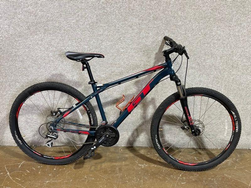 Sale Photo Thumbnail #17