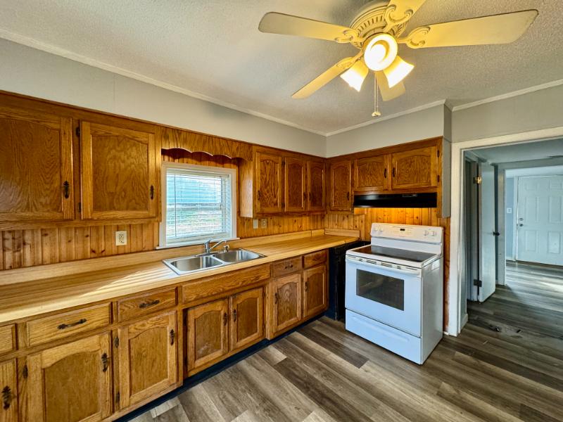 Sale Photo Thumbnail #19