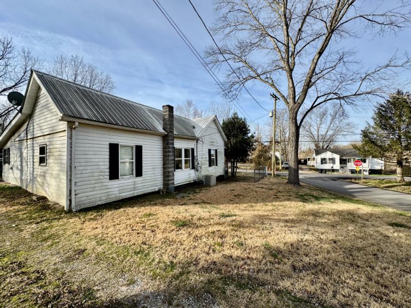 Sale Photo Thumbnail #7