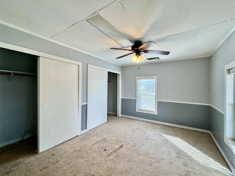 Sale Photo Thumbnail #23