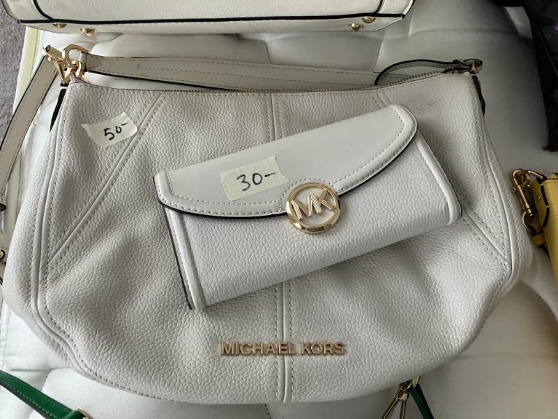 Sale Photo Thumbnail #29