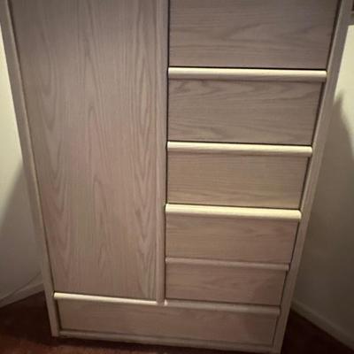 Armoire