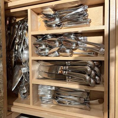 Sale Photo Thumbnail #202