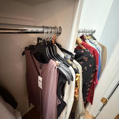 Sale Photo Thumbnail #246