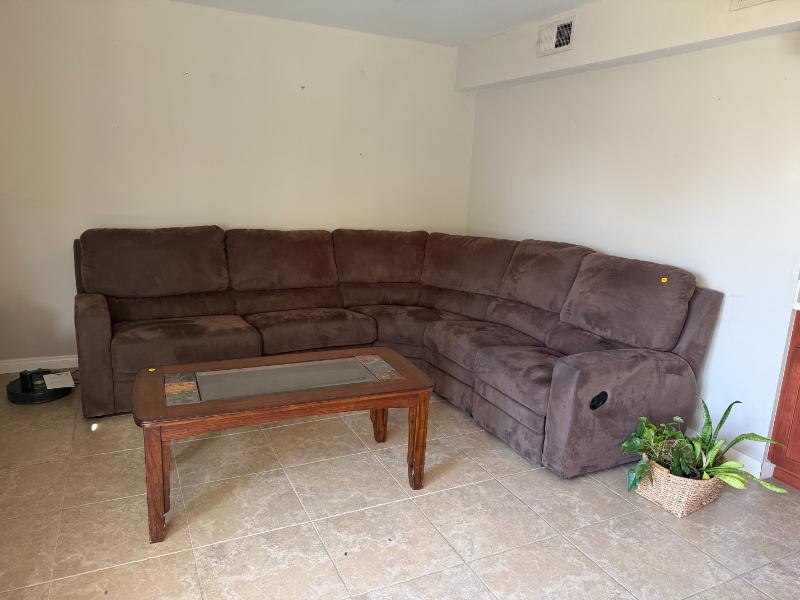 Sale Photo Thumbnail #12